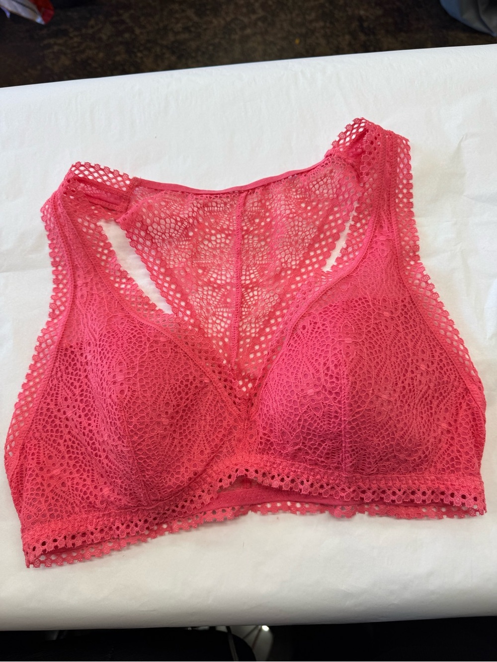 Victoria’s Secret Pink Coral Lace Racerback Padded Bralette Size Small